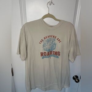 “The Heavens are Roaring the Praise of His Glory” Graphic Tee